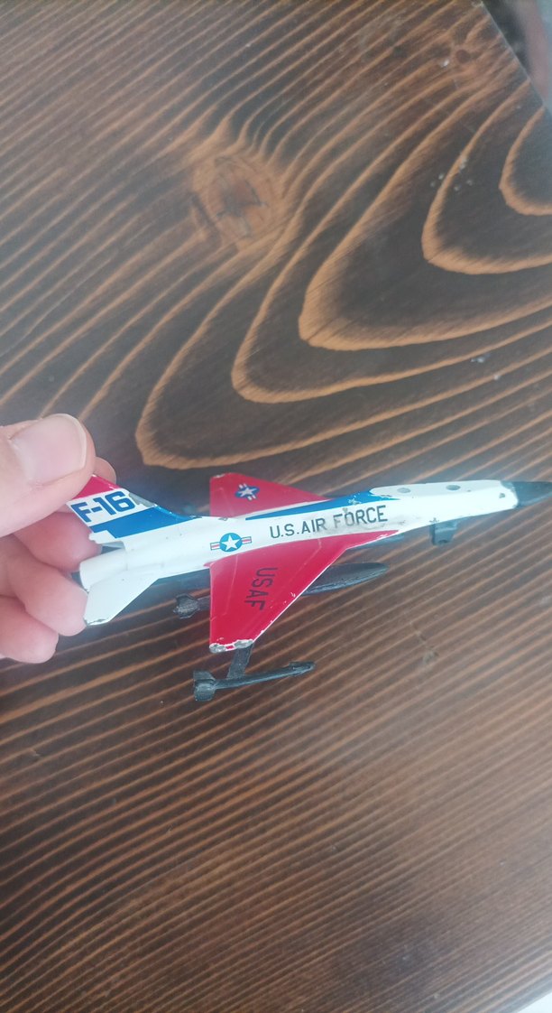 Renkli U.S. Air Force Oyuncak Uçak - Görsel 2