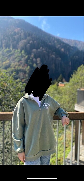 Defacto sweatshirt