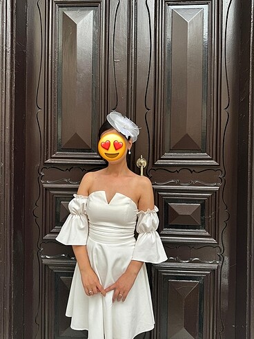 Nikah elbisesi ve kepi