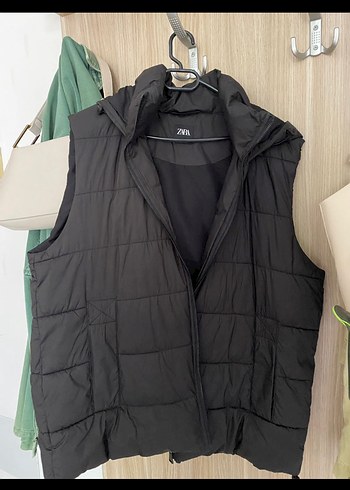Zara Fermuarlı Yüksek Yakalı Kadın Yelek