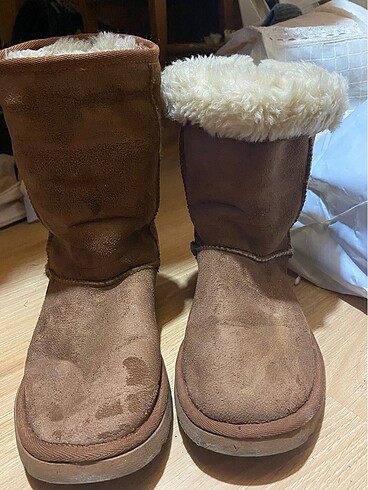 Ugg ayakkabı