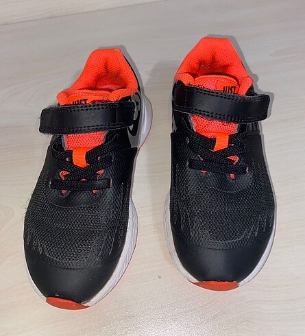 27 Beden Nike Çocuk Ayakkabısı