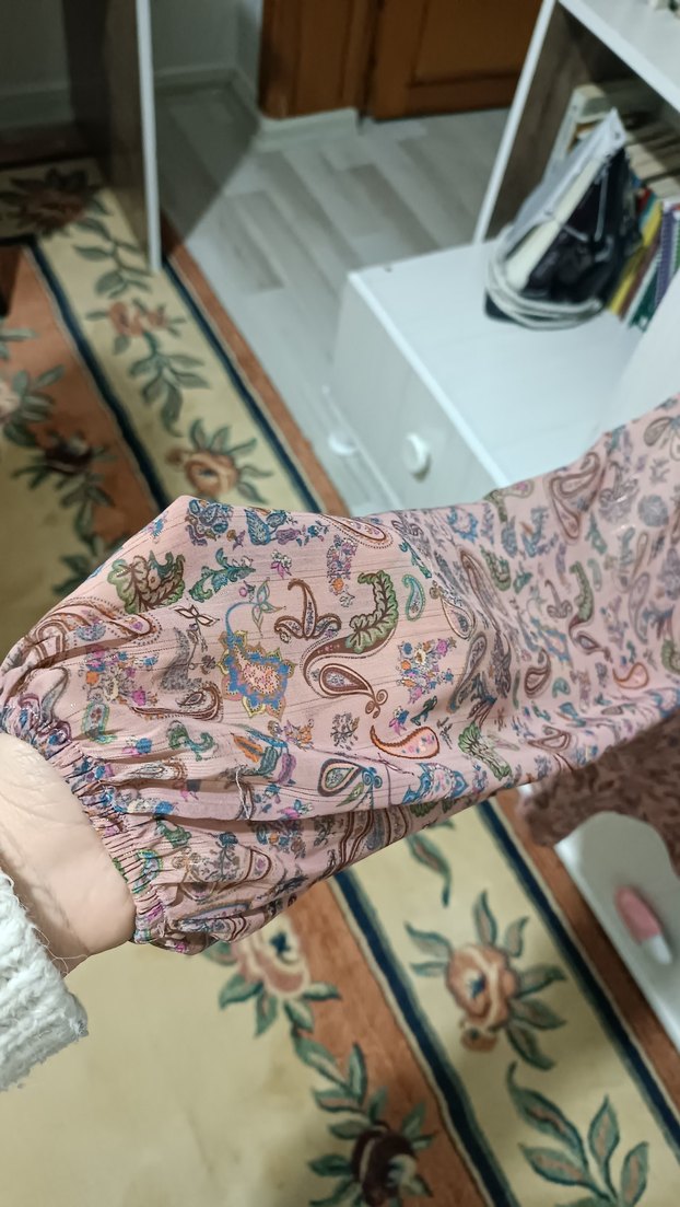 Desenli Bohem V Yakalı Bluz - Görsel 5