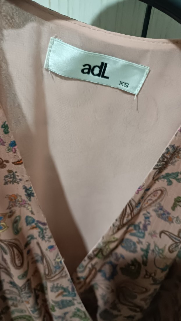 Desenli Bohem V Yakalı Bluz - Görsel 3