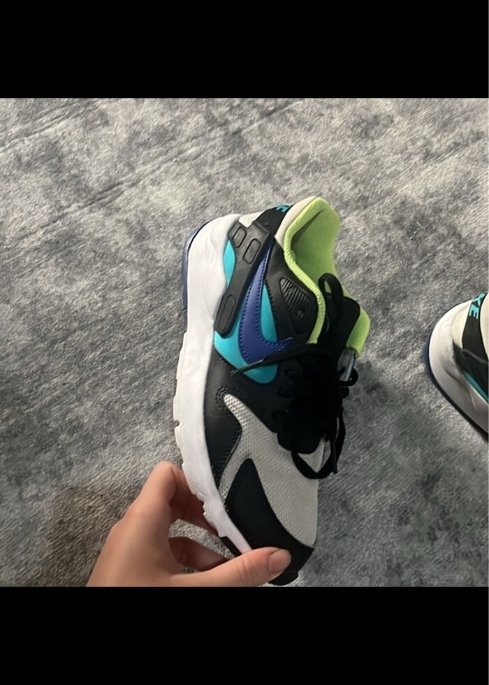 Nıke ayakkabı - Görsel 2