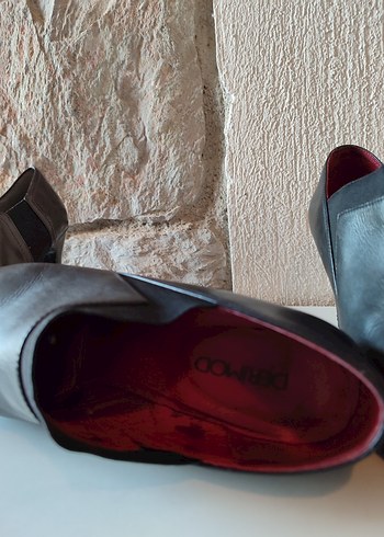 Derimod Siyah Deri Stiletto Topuklu Ofis Botu