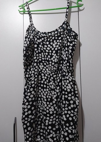 Siyah Beyaz Puantiyeli Askılı Tulum - Görsel 5