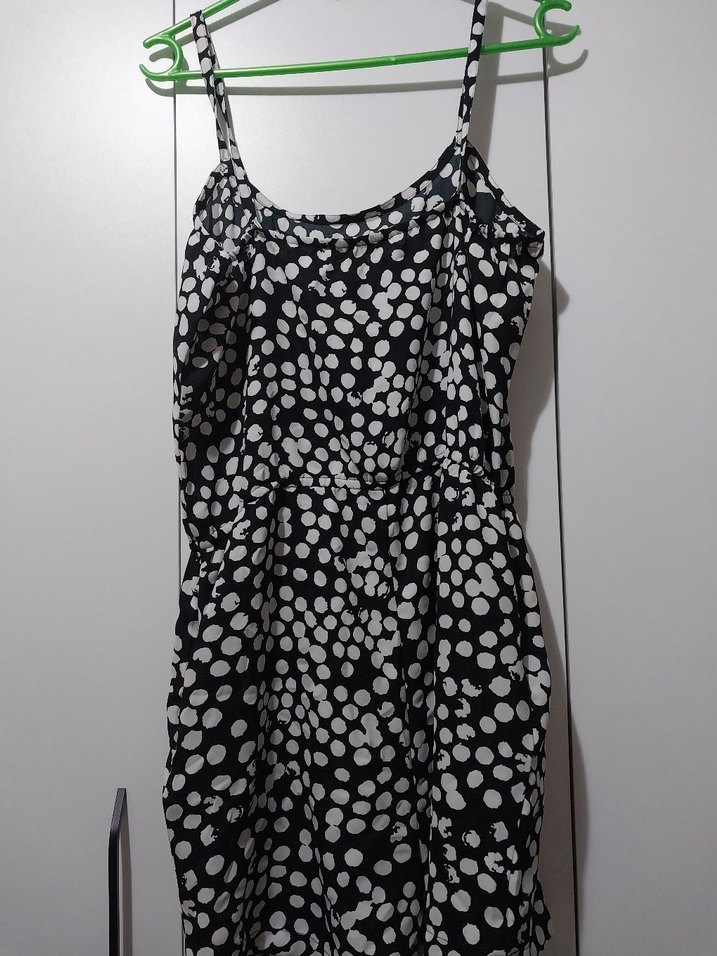 Siyah Beyaz Puantiyeli Askılı Tulum - Görsel 5