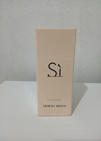 Giorgio Armani Si parfüm 