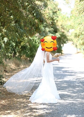 Oleg Cassini Bir sefer tek nikahta giyildi