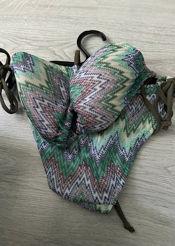 Bohem Çok Renkli Bağlamalı Bikini