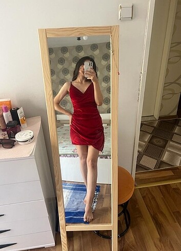 s Beden Kırmızı kısa gece elbisesi
