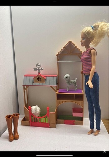 Barbie Çiftliği