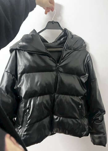 Zara model kadın deri şişme mont - Görsel 2