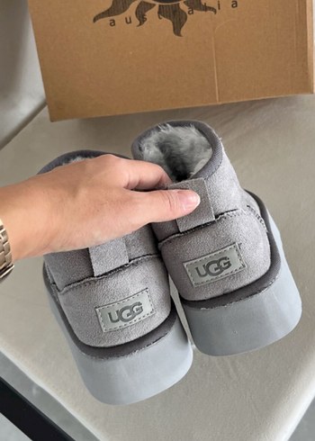 Ugg 38