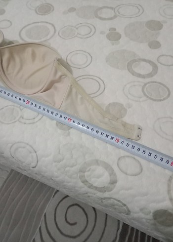 diğer Beden ten rengi Renk YARİM DOLGULU SÜTYEN ÇOK TEMİZ