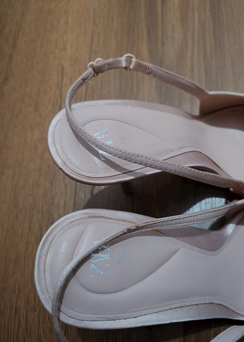 38 Beden Zara Pudra Pembe Stiletto Topuklu Kadın Ayakkabı 10 cm Topuk