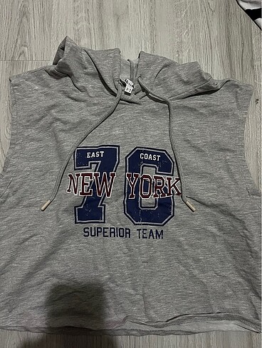 Sıfır kol kapüşonlu sweatshirt