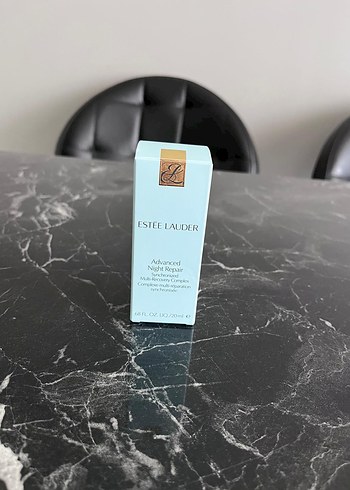 Beden Estée Lauder Advanced Night Repair Serum