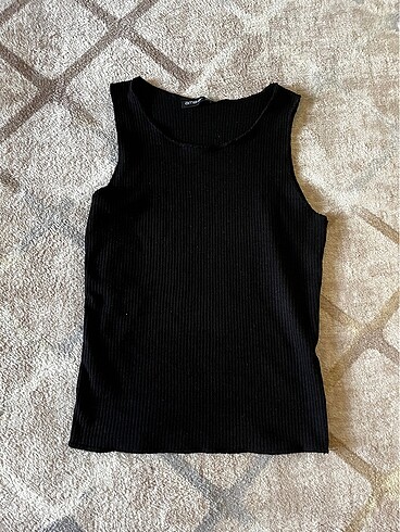 Siyah crop