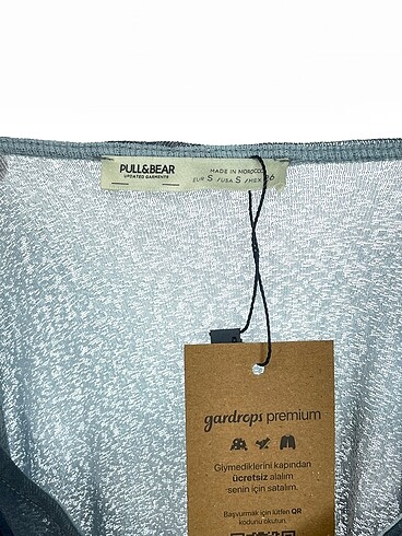 s Beden çeşitli Renk Pull and Bear Uzun Abiye %70 İndirimli.