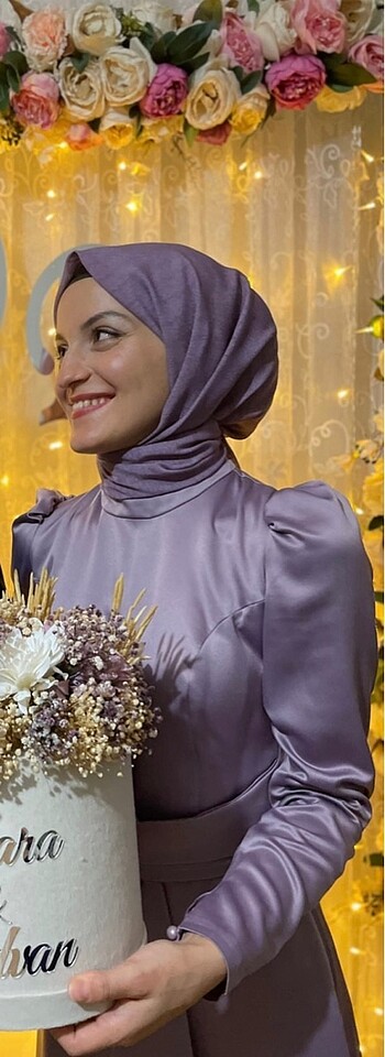 Zara Temiz 1 kez giyildi şalı ile gönderilecektir