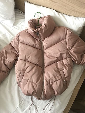 Bershka Şişme mont 