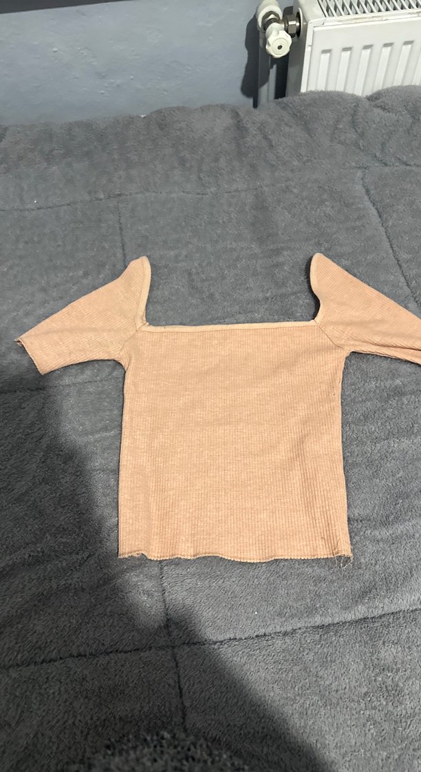 Bej Kadın Midi Boy Kayık Yaka Tişört - Görsel 2