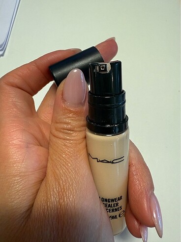  Beden Renk Mac concealer