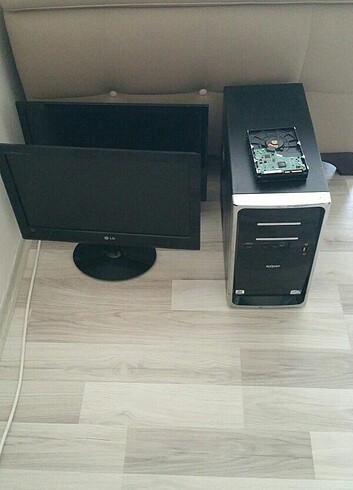 Satılık PC bilgisayar 2 Adet Monitör 1 Adet Kasa