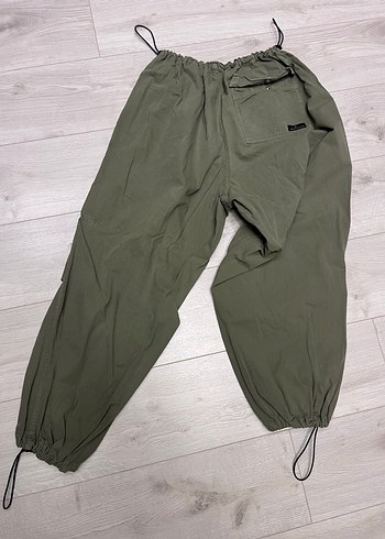 Haki  Bol Kesim Pantolon - Görsel 4