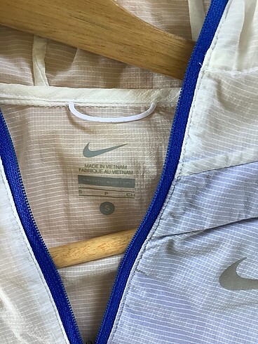 Nike nike yagmurluk