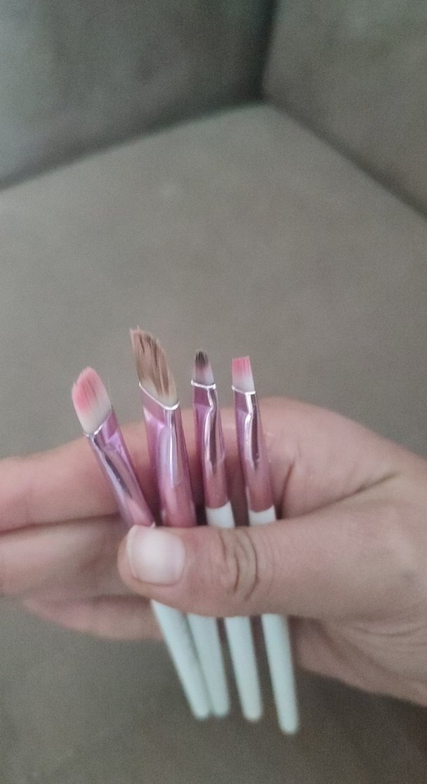 Pastel Beyaz Makyaj Fırça Seti - Görsel 2