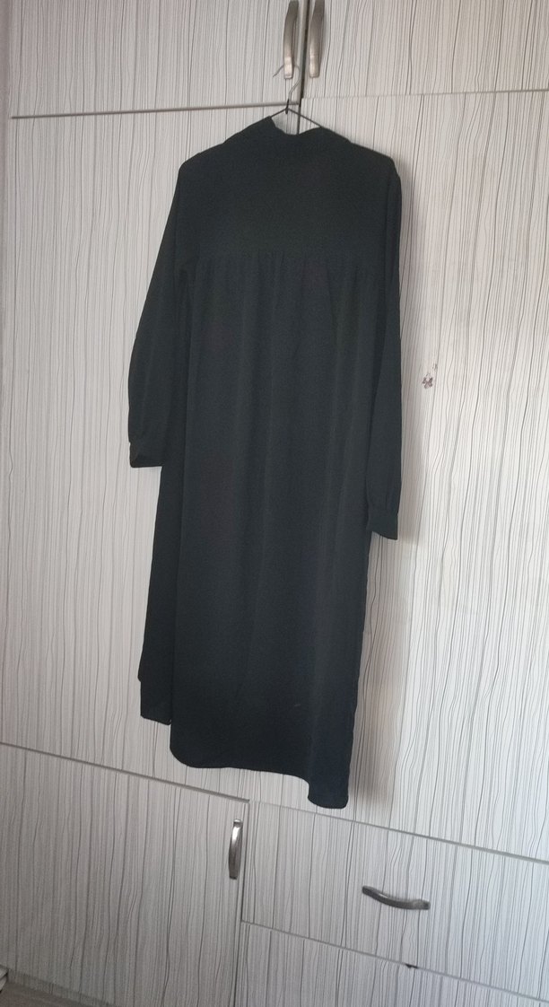 Siyah Uzun Kollu Gevşek Kesim Kadın Elbisesi - Görsel 3