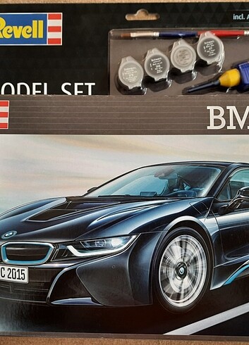 1/24 BMW İ8