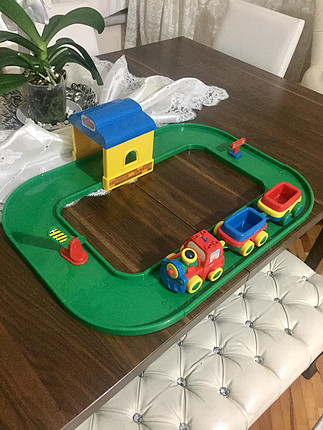 Caillou tren seti