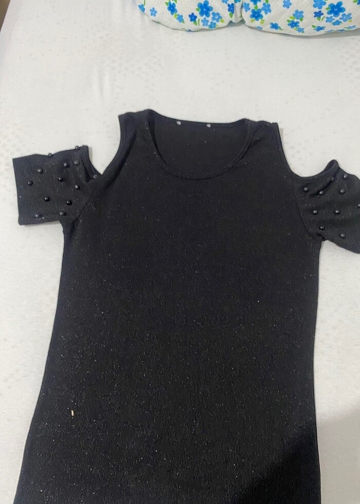 Omzu açık bluz - Görsel 2