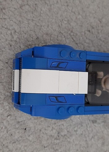 Diğer Lego Speed 75871 (son resimdeki parça yok)