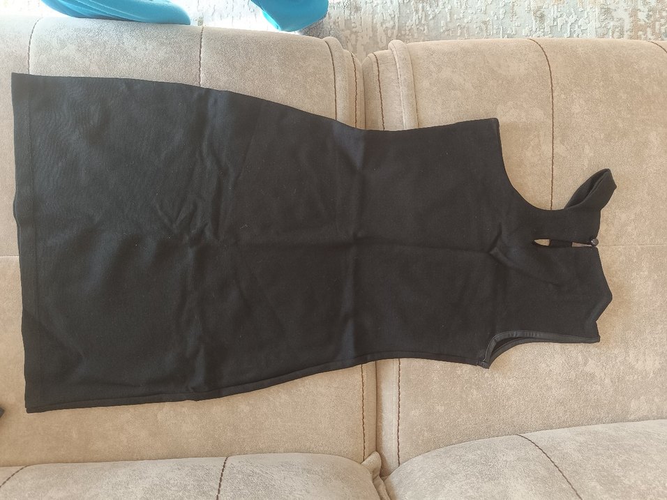 Siyah deri detaylı s beden elbise - Görsel 2