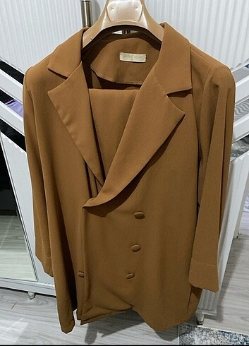 Blazer ceket ve pantolonu